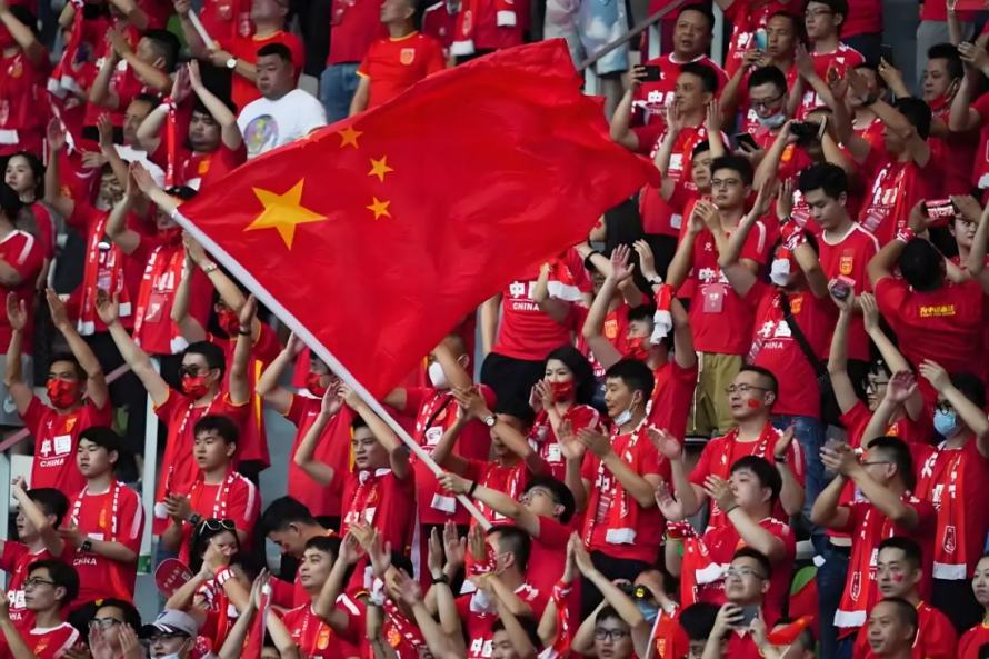从录像剪辑师到数据分析师：一位足球内容创作者的五年成长手记
